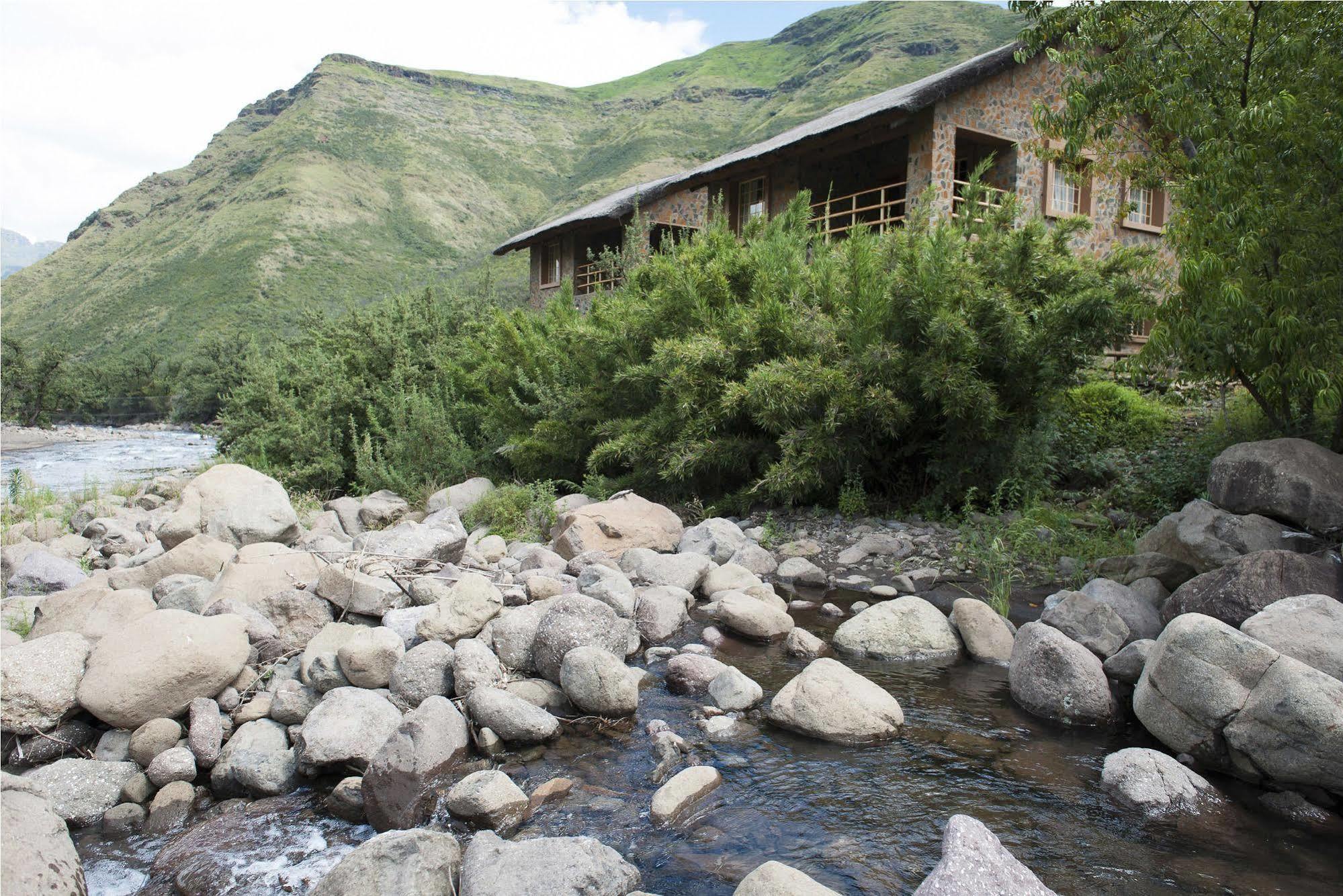 Maliba Mountain Lodge Butha-Buthe Екстериор снимка