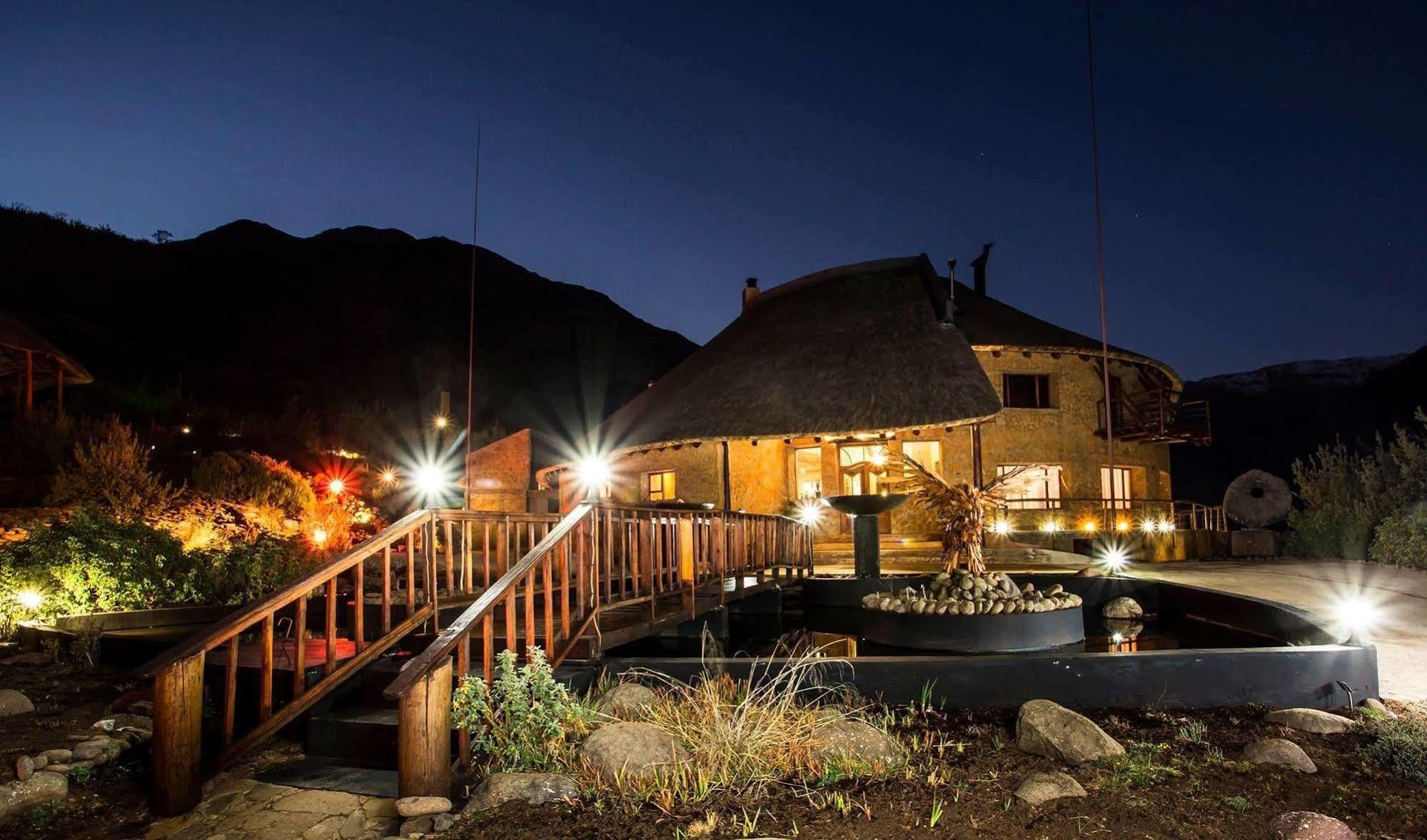 Maliba Mountain Lodge Butha-Buthe Екстериор снимка